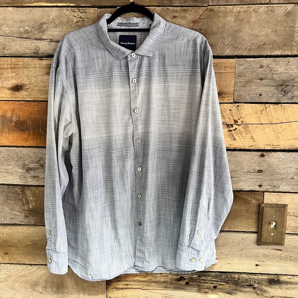 Tommy Bahama Shirt Mens XL Blue, Gray, & White Stripped Long Sleeve Button Up